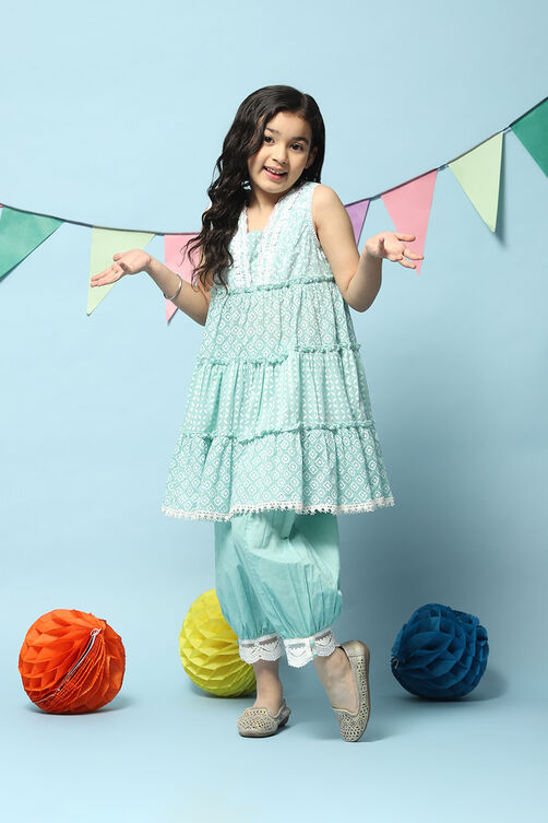 Mint Green Cotton Tiered Kurta Salwar 2 Piece Set image number 6