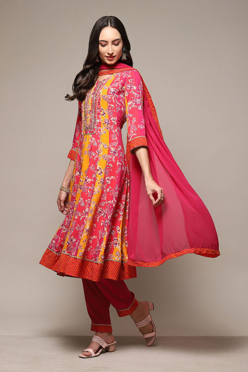 Onion Pink & Mustard LIVA Kalidar Kurta Churi Salwar Suit Set image number 5