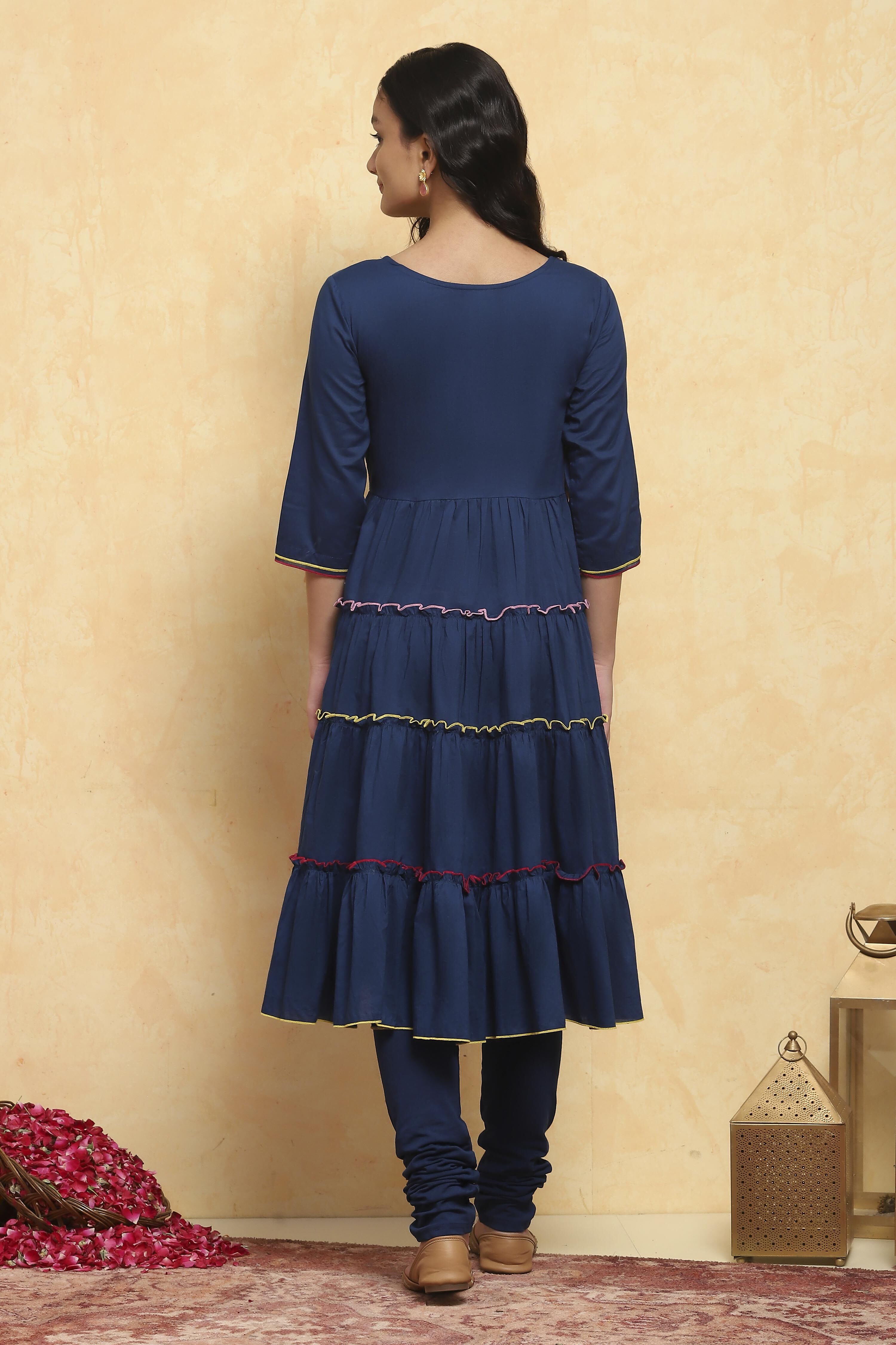 Green Cotton Tiered Solid Suit Set image number 4