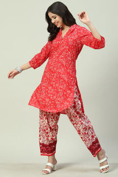 Red Cotton Straight Kurta Relaxed Salwar Suit Set image number 5