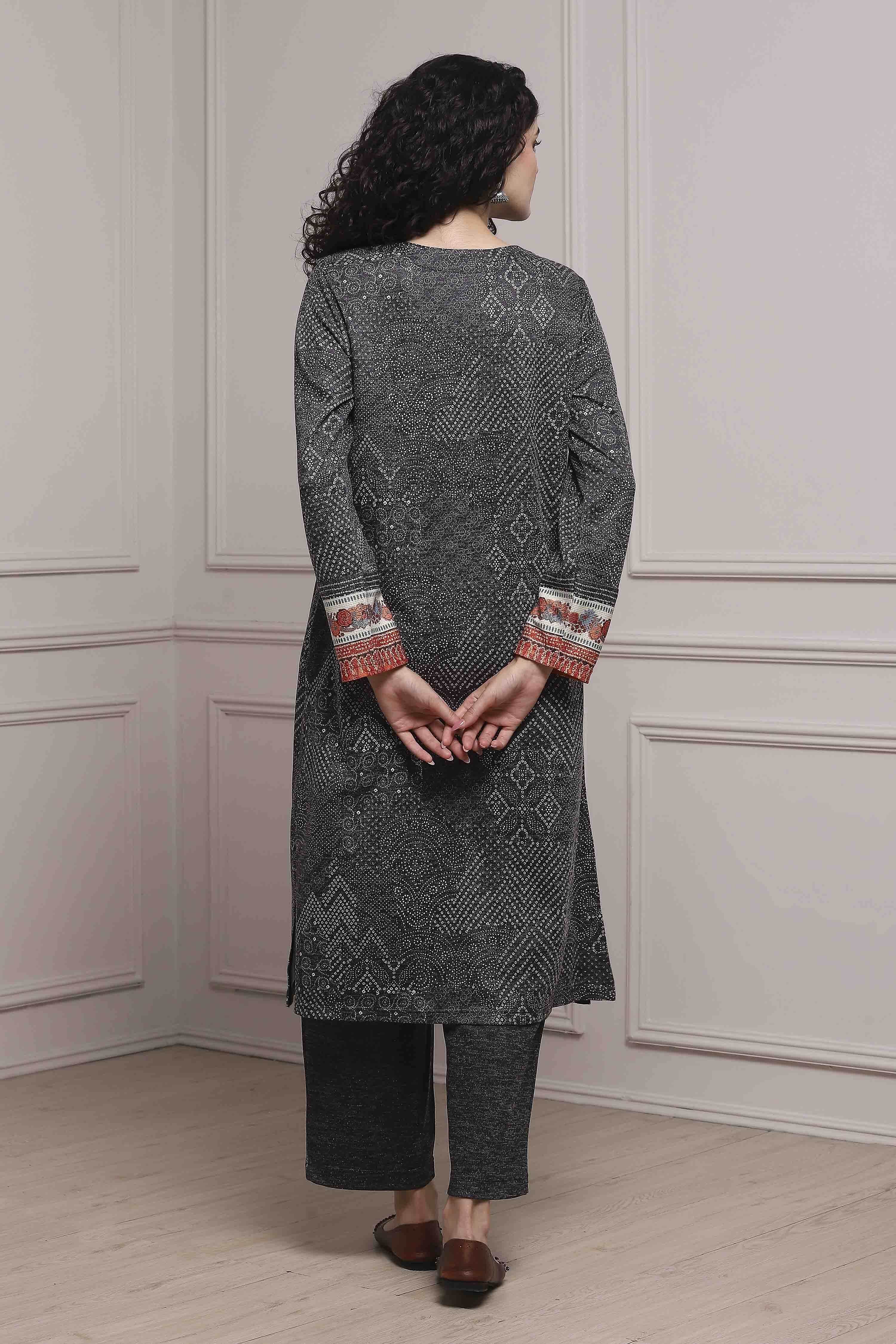 Black Printed Straight Winter Suit Set image number 4