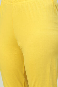 Yellow Straight Kurta Churidar Suit Set image number 2