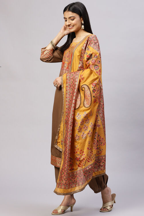 Brown Cotton Blend Digital Print Unstitched Suit Set image number 5