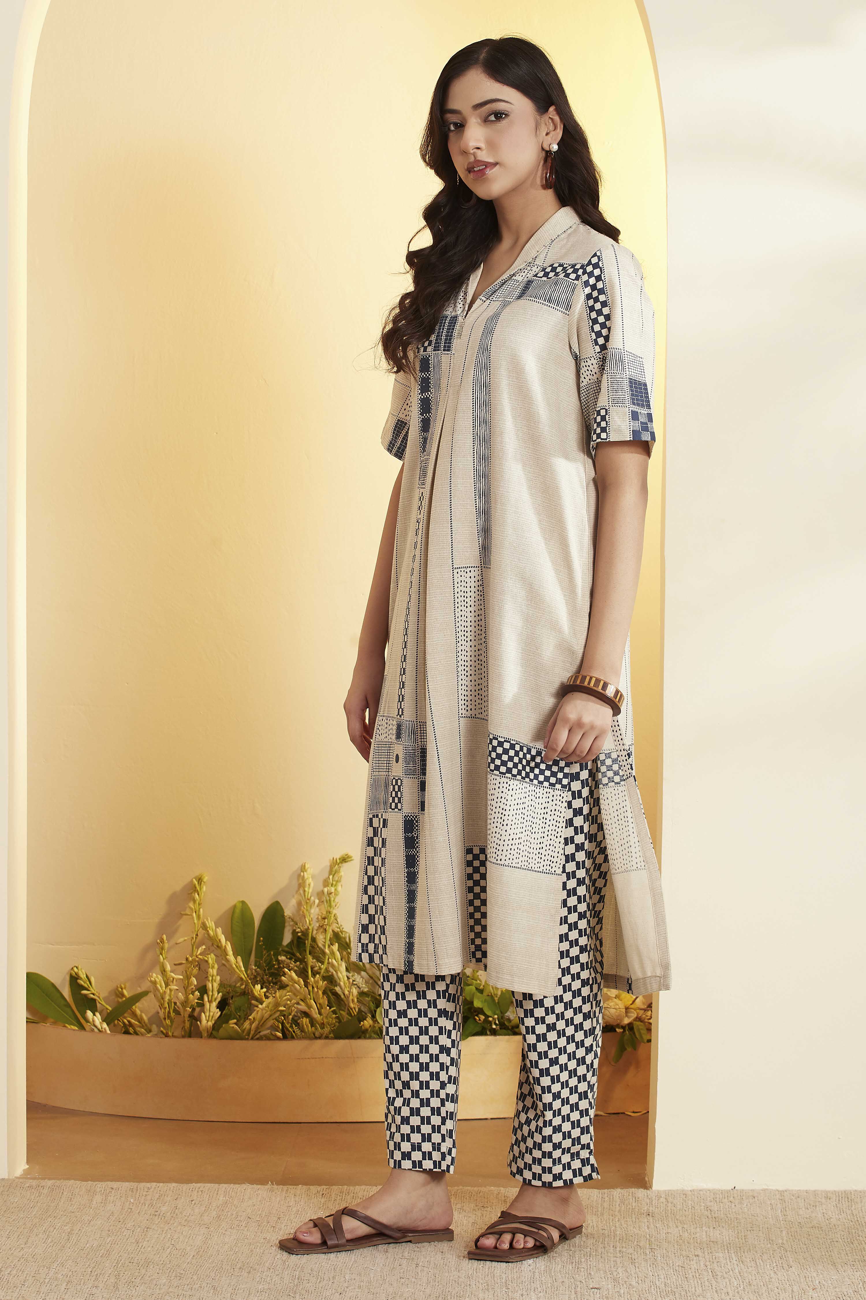 Ecru Cotton A Line Kurta Pants Set image number 3
