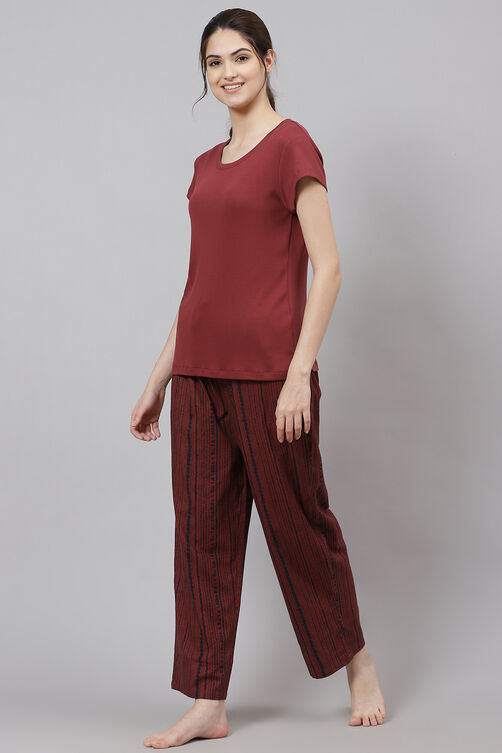 Maroon Straight Art Silk Three Piece Sleepwear Set image number 4