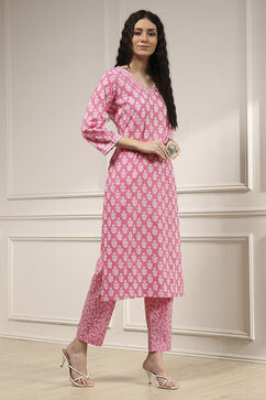 Pink Cotton Screen Print Unstitched Suit Set image number 6