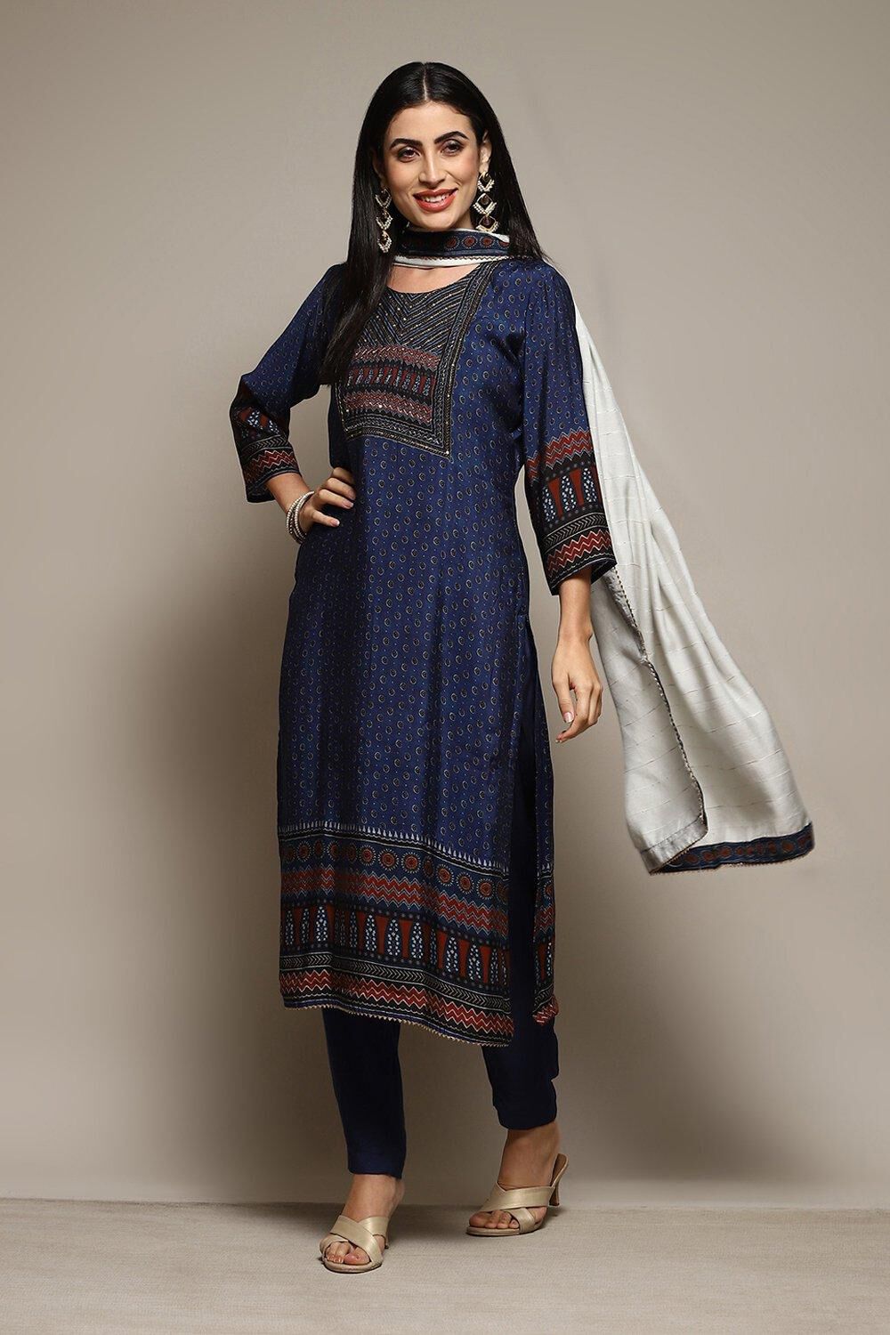 Blue Modal Digital Print Unstitched Suit Set image number 6