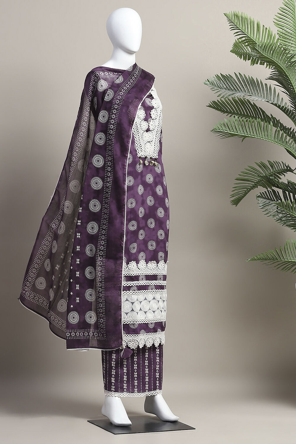 Indigo Cotton Unstitched Suit Set image number 4