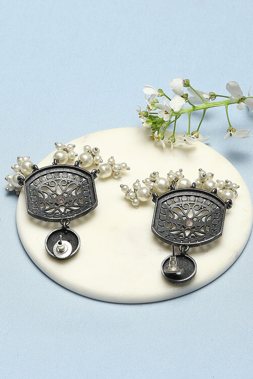 Oxidised Brass Earrings image number 2