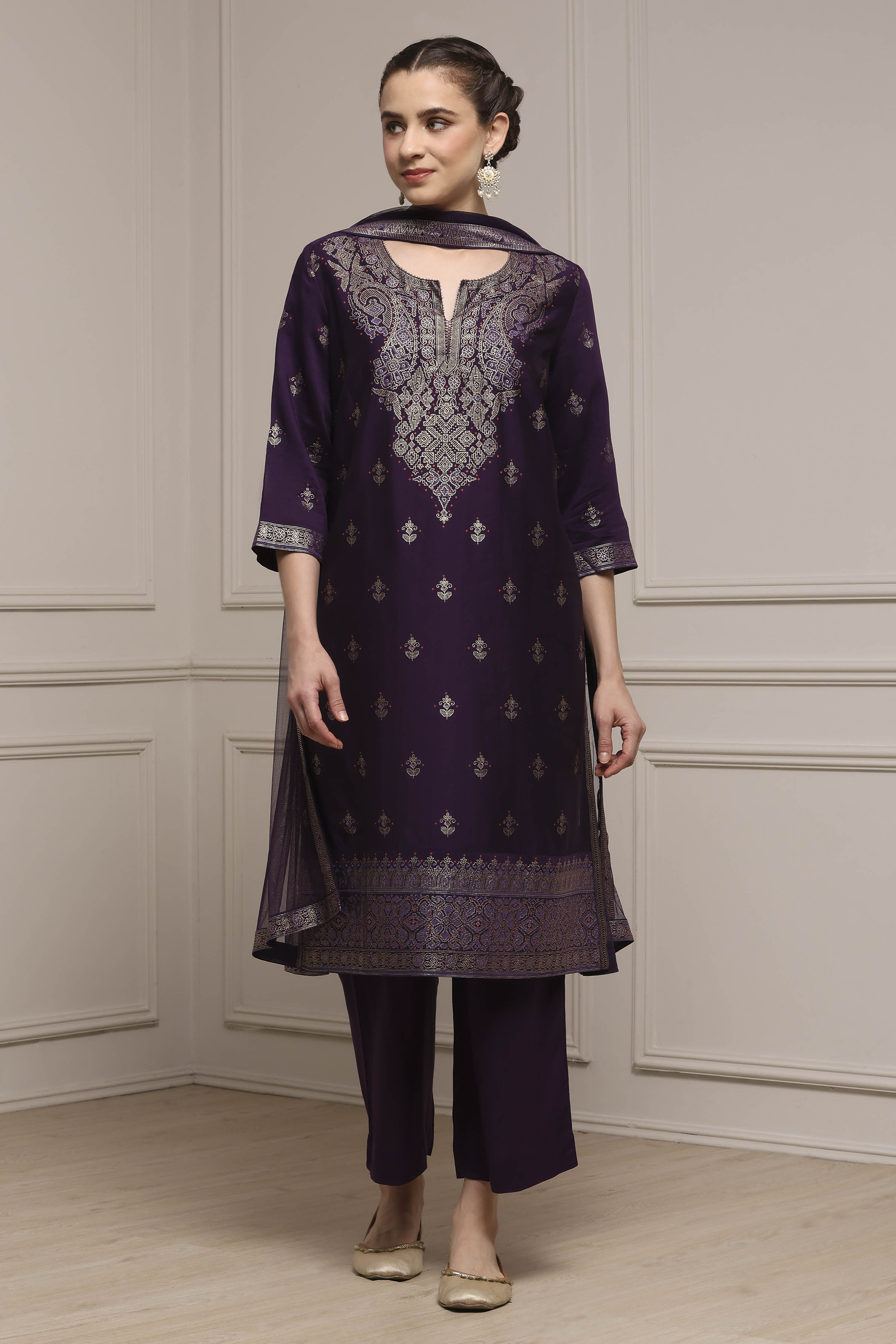 Purple Viscose Blend Straight Printed Suit Set image number 6