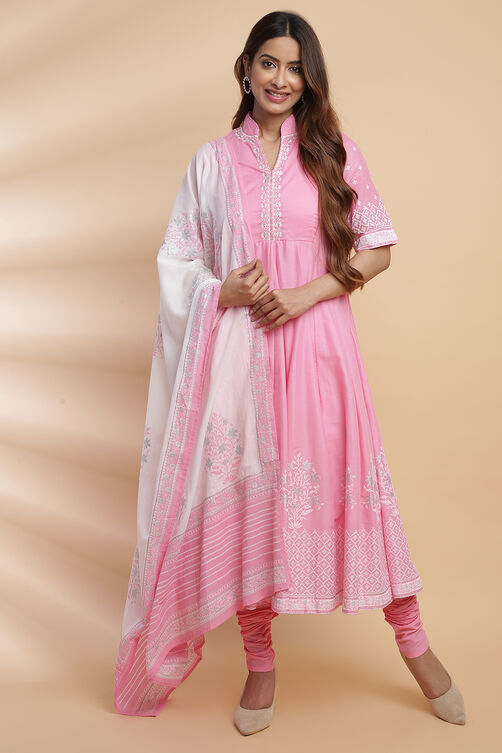 Light Pink Cotton Flared Kurta Churidar Suit Set image number 0