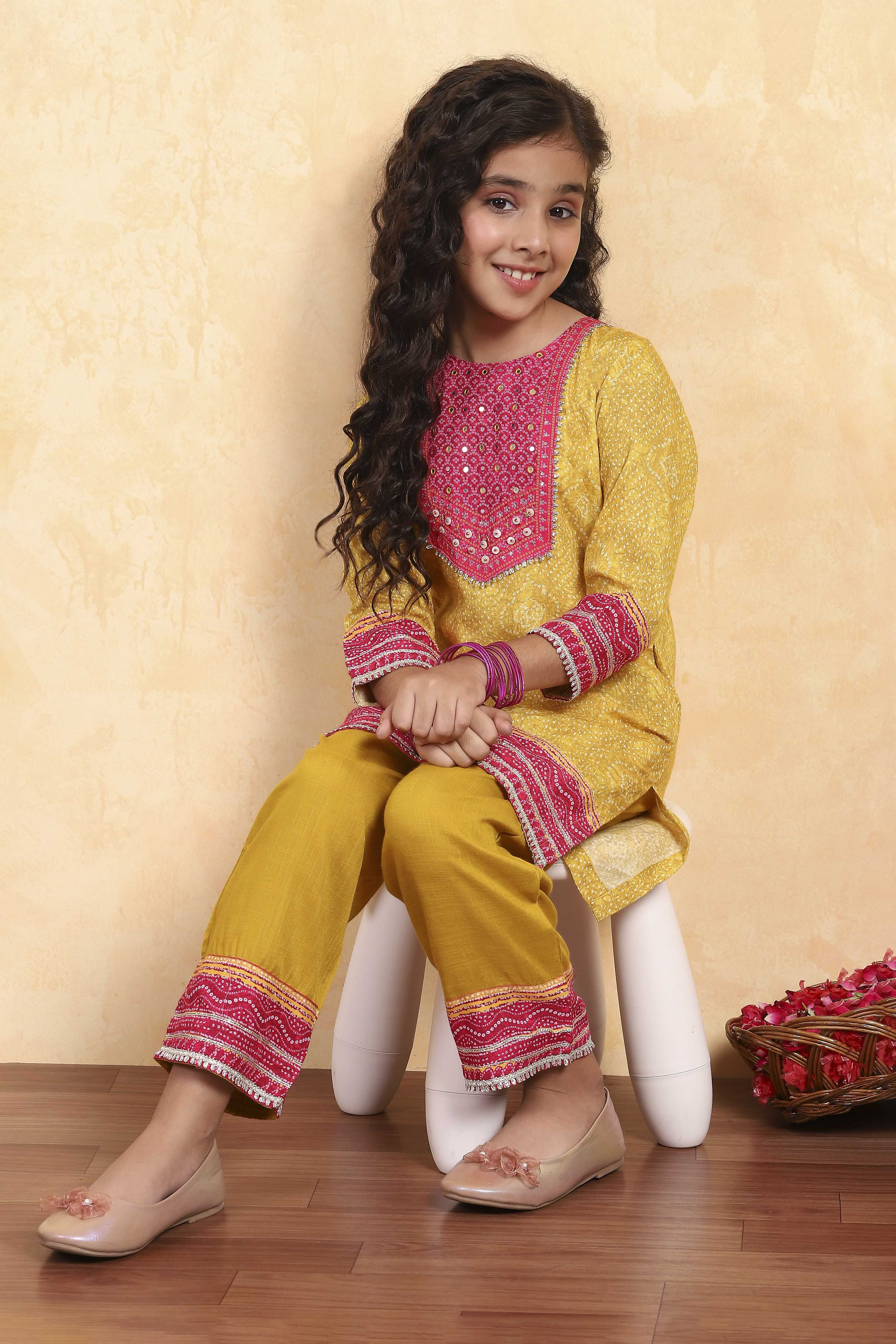 Yellow Viscose Blend Printed Straight Kurta Pants Set image number 0