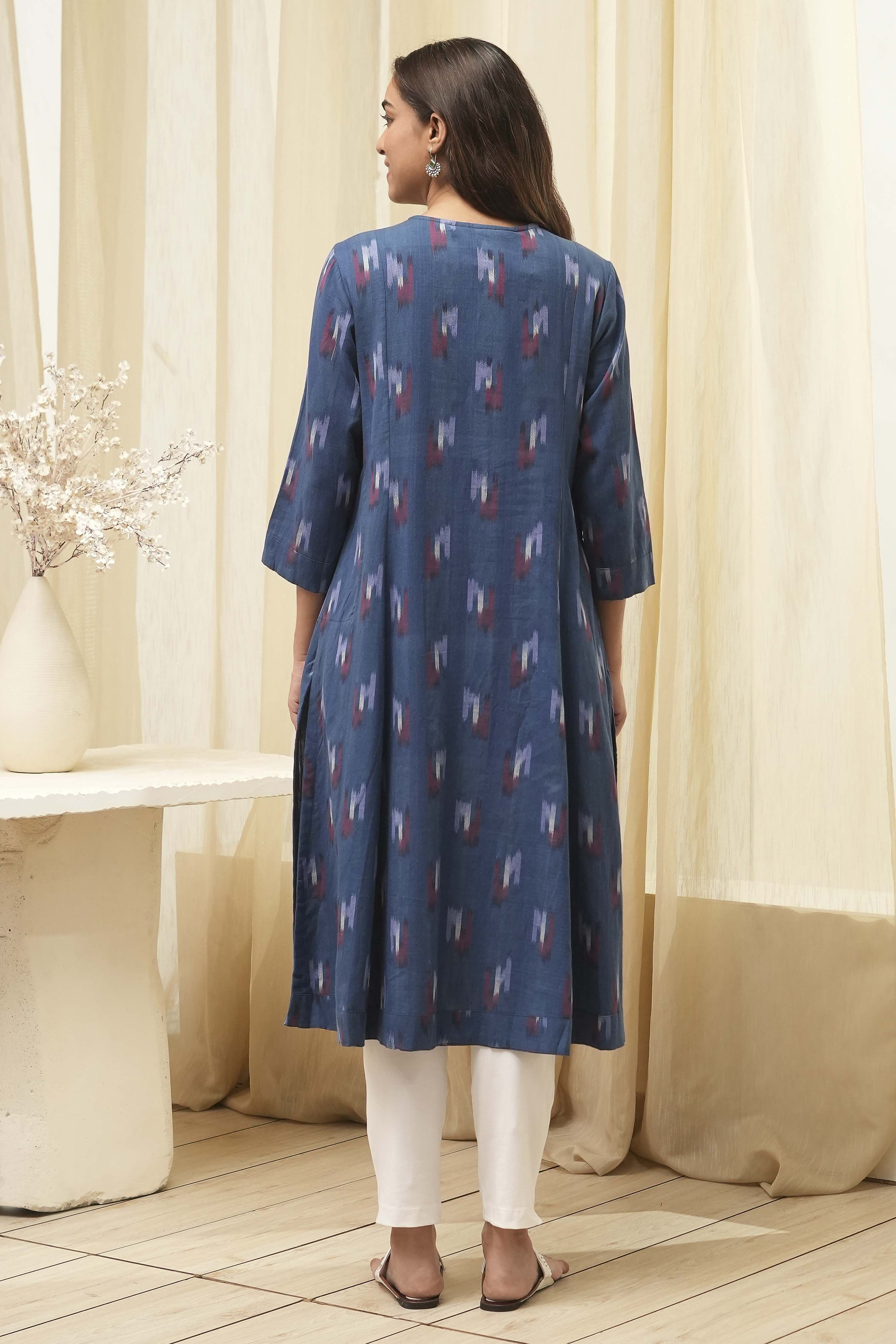 Navy Ikat Yarndyed Kurta image number 3
