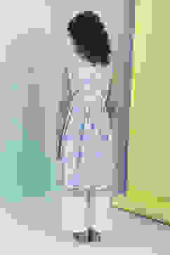 Cream-Colored Cotton Floral Gathered Kurta Set image number 4