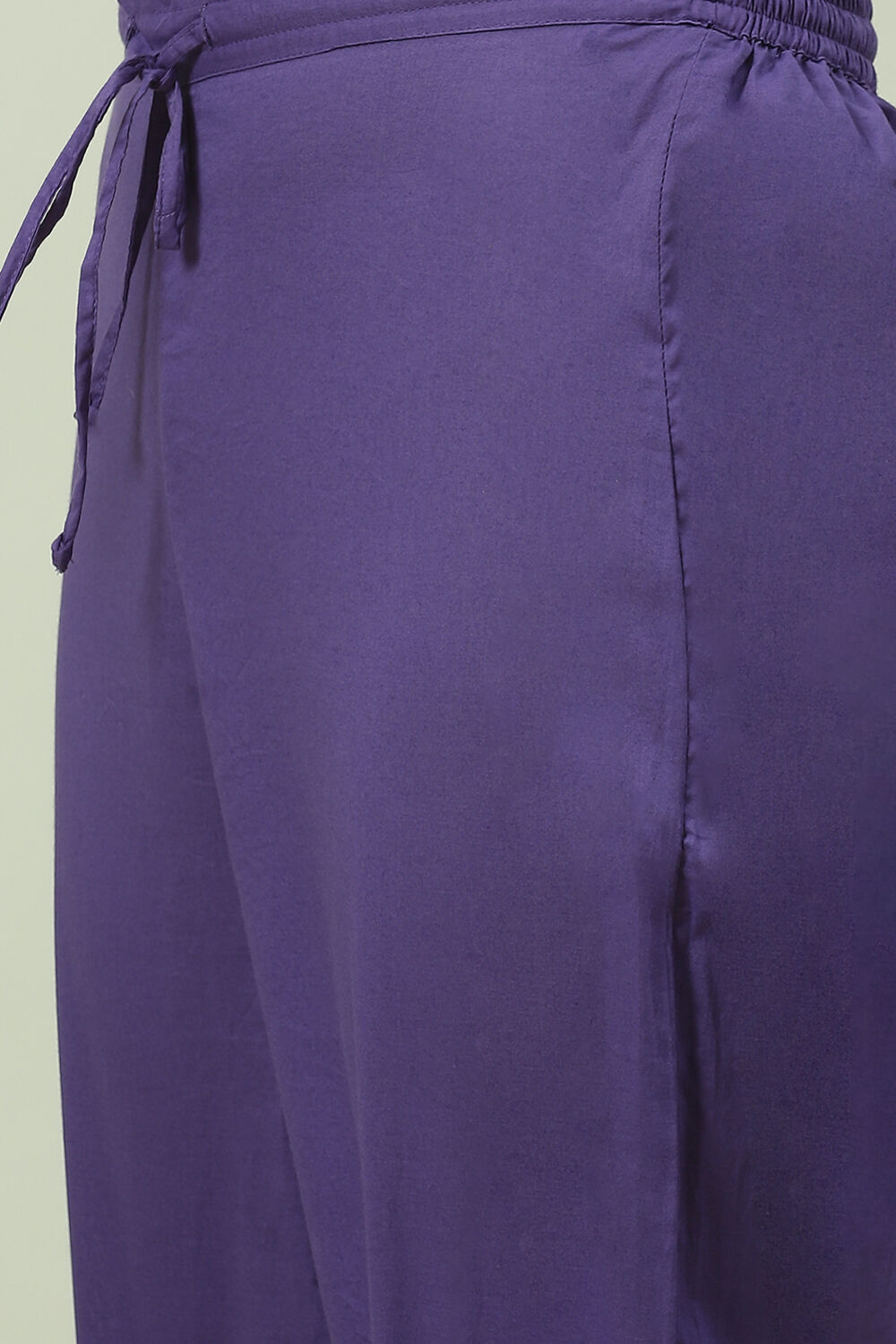 Magenta Floral Foil Printed Straight Suit Set image number 2