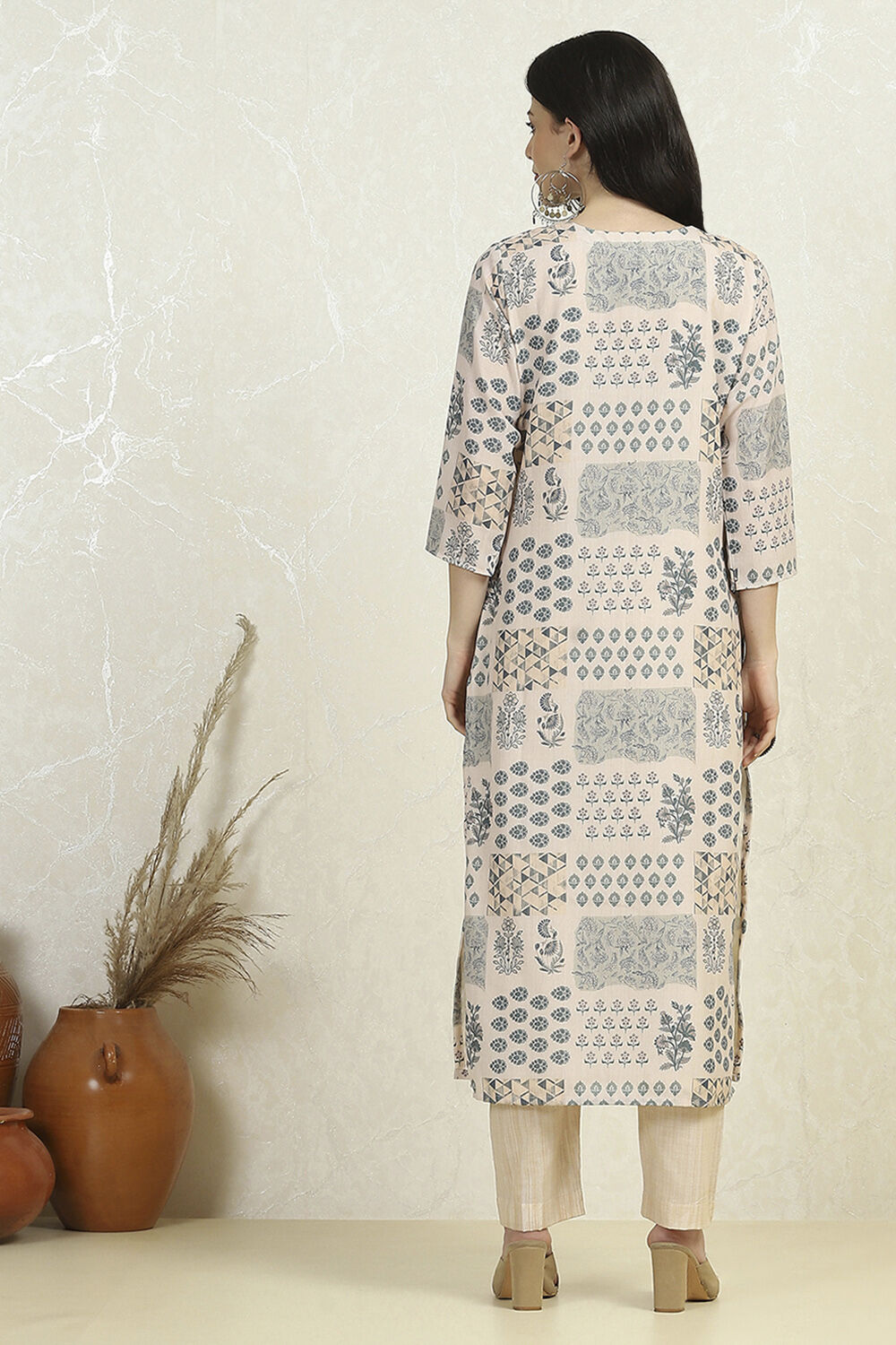 White Blue Cotton Digital Print Unstitched Suit Set image number 5