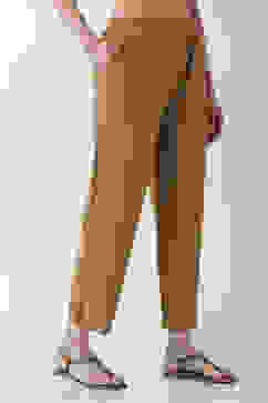 Mustard Viscose Rayon Relaxed Solid Pants image number 3