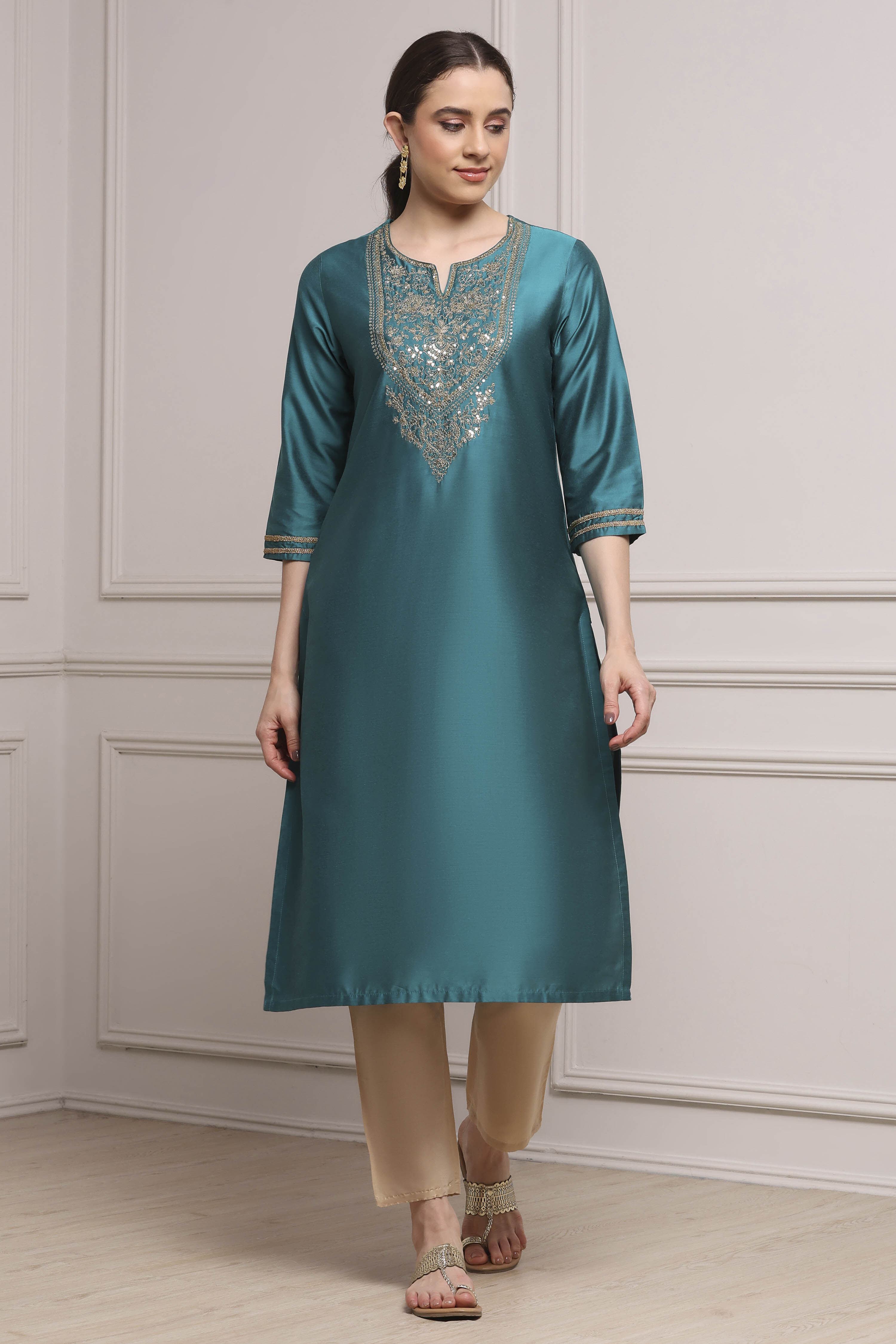 Burnt Orange Viscose Blend Solid Straight Kurta image number 5