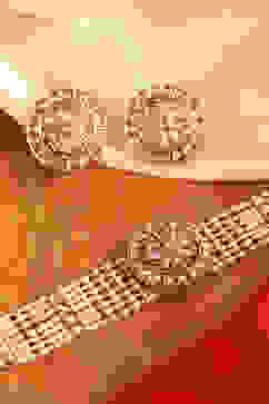 Champagne Alloy Necklace Set image number 4