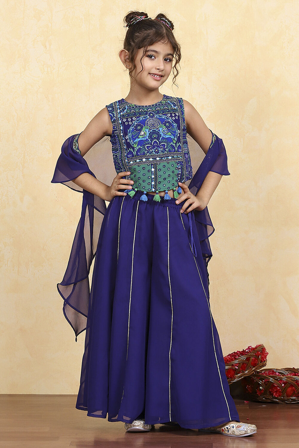 Blue Polyester Printed Short TOP Suit Set image number 6