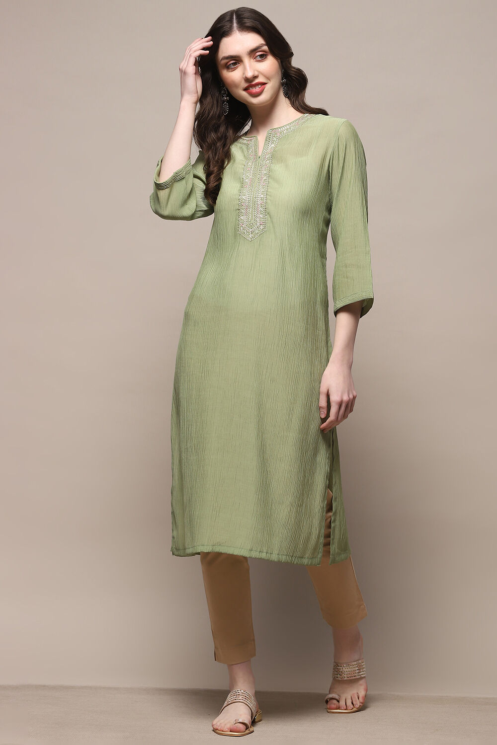 Pista Green Solid Straight Classic Kurta image number 0