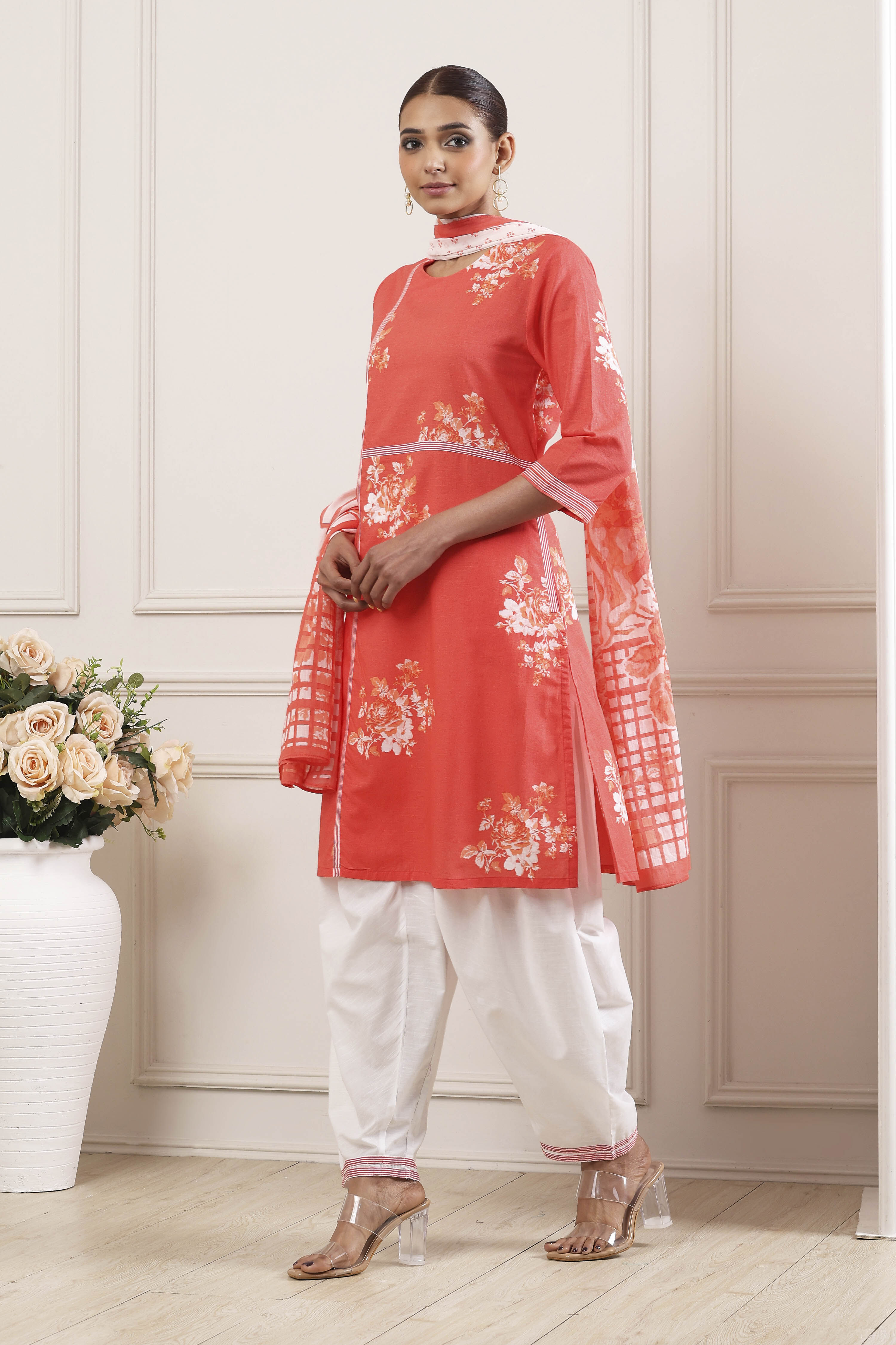 Orange and White Cotton Printed Straight Salwar Suit Set image number 3