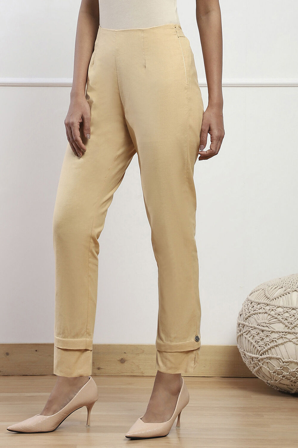 Almond Beige Cotton Flax Regular Pant image number 2
