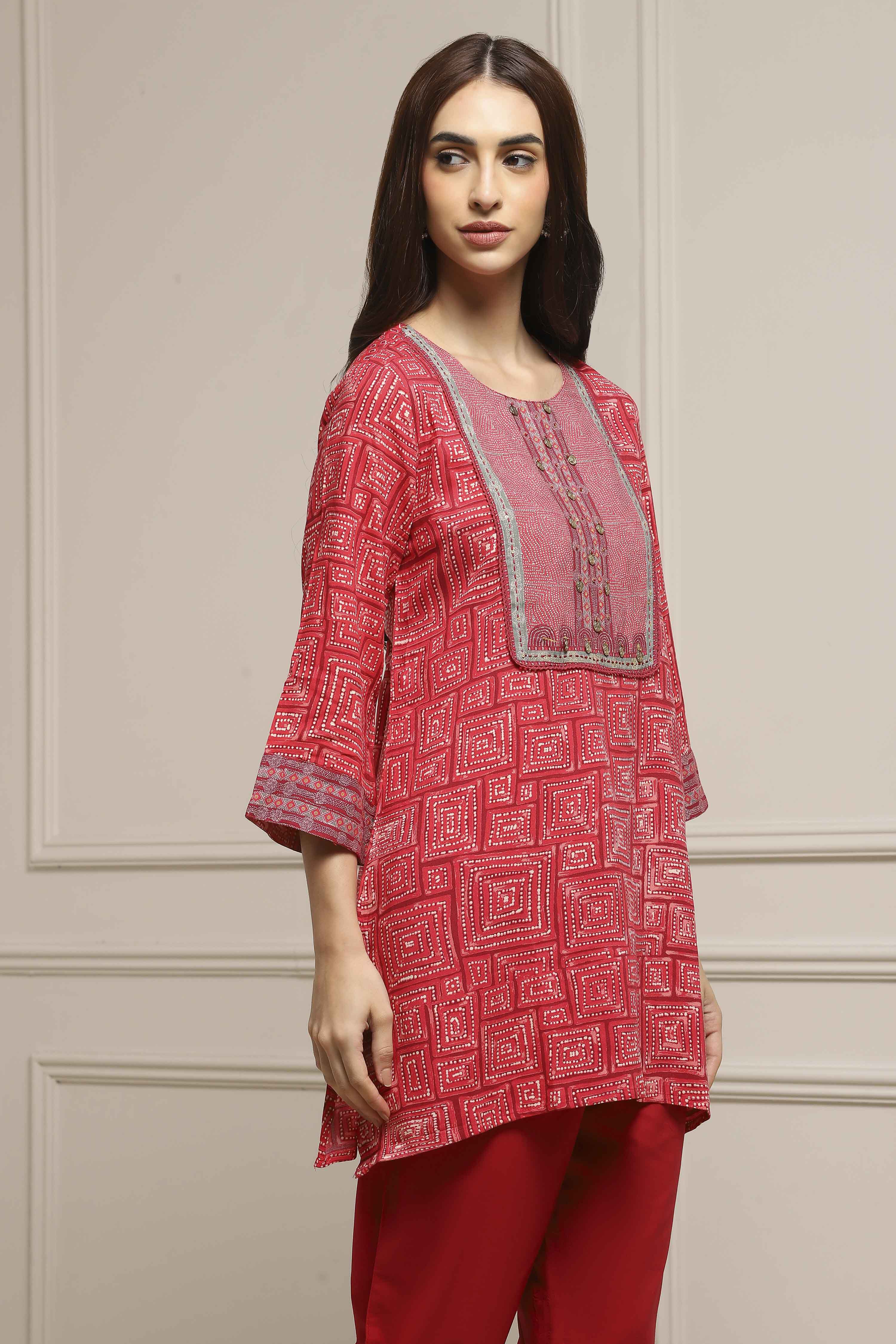 Coral Rayon Printed Kurti image number 4