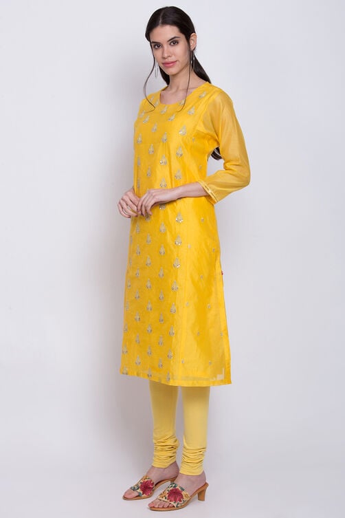 Yellow Poly Cotton A-Line Embroidered Kurta image number 2