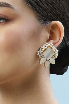 Pearl Brass Earrings image number 1
