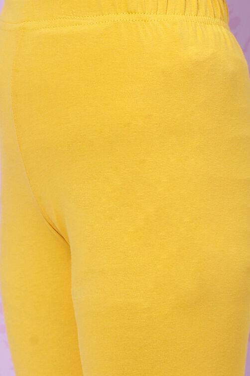 Yellow Cotton Girls Straight Kurta Churidar Suit Set image number 3