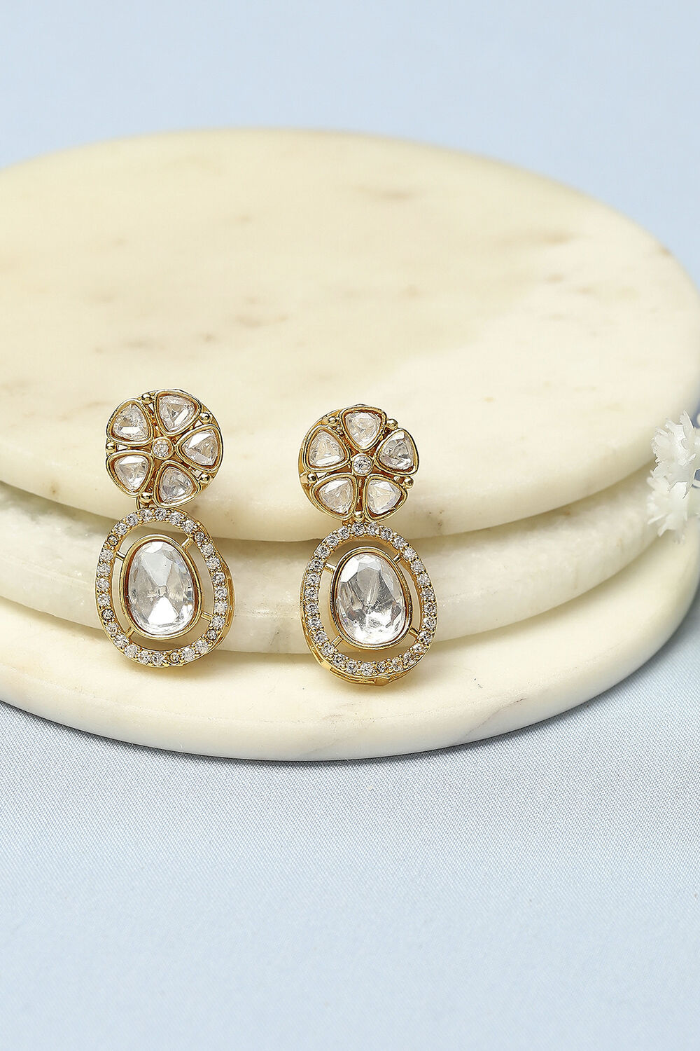 Gold Kundan Festive Drop & Danglers image number 0