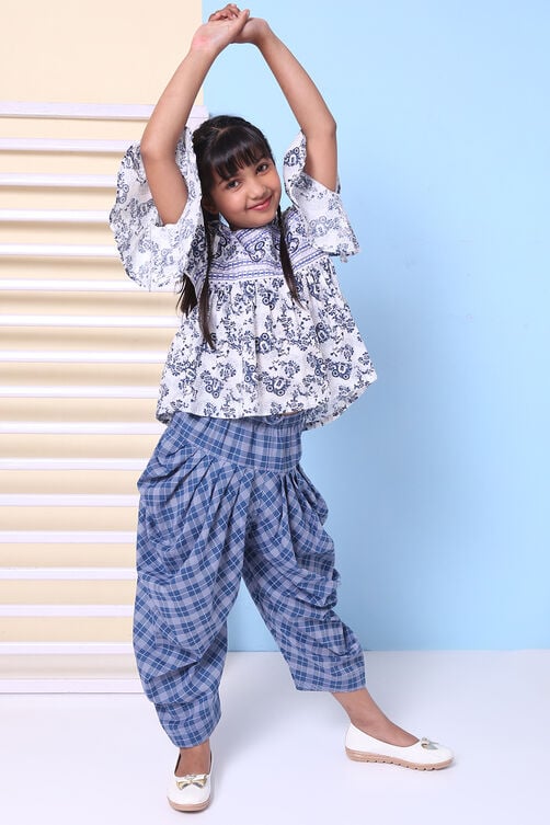 Blue Cotton Indie Mickey Printed Top And Pant Set image number 3