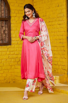 Fuschia Rayon Straight Suit Set image number 4