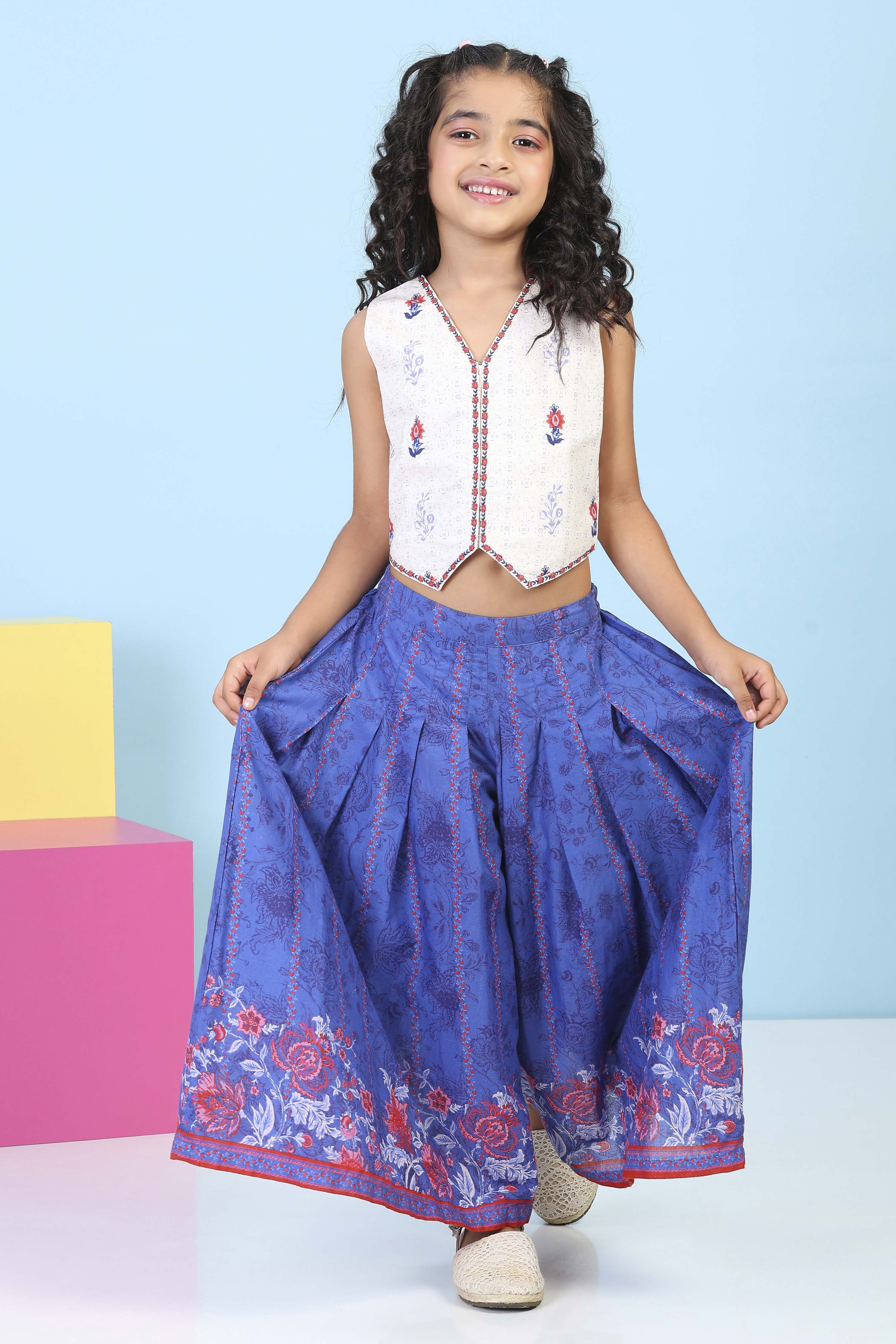 Blue Cotton Printed Straight Suit Set image number 0