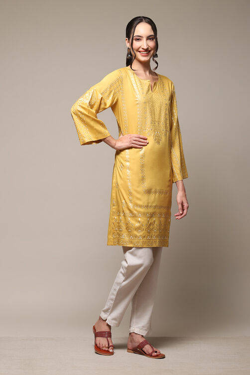 Yellow Rayon Straight Printed Kurta image number 3