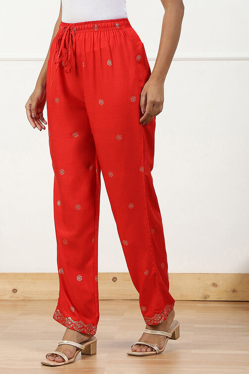 Red Printed Regular Fit Straight Pants image number 2