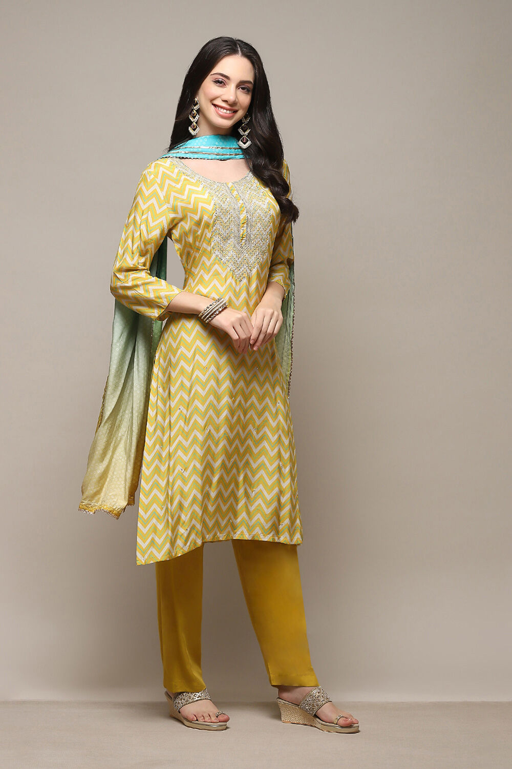 Mustard Muslin Digital Print Unstitched Suit Set image number 7