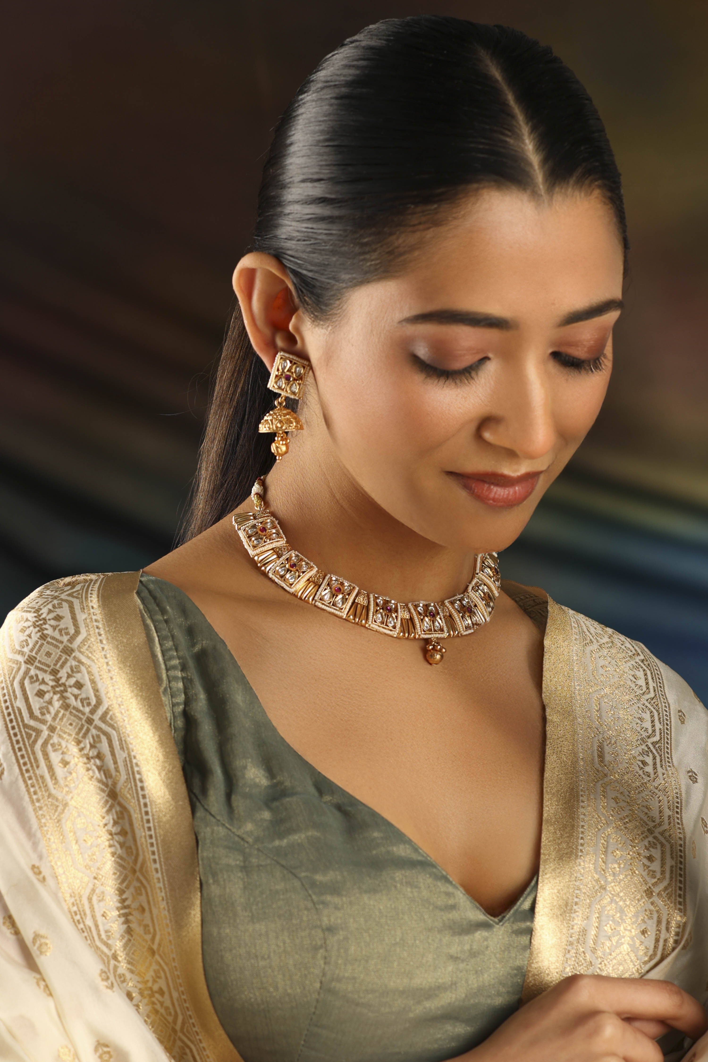 Dark Pink Alloy Necklace Set image number 3