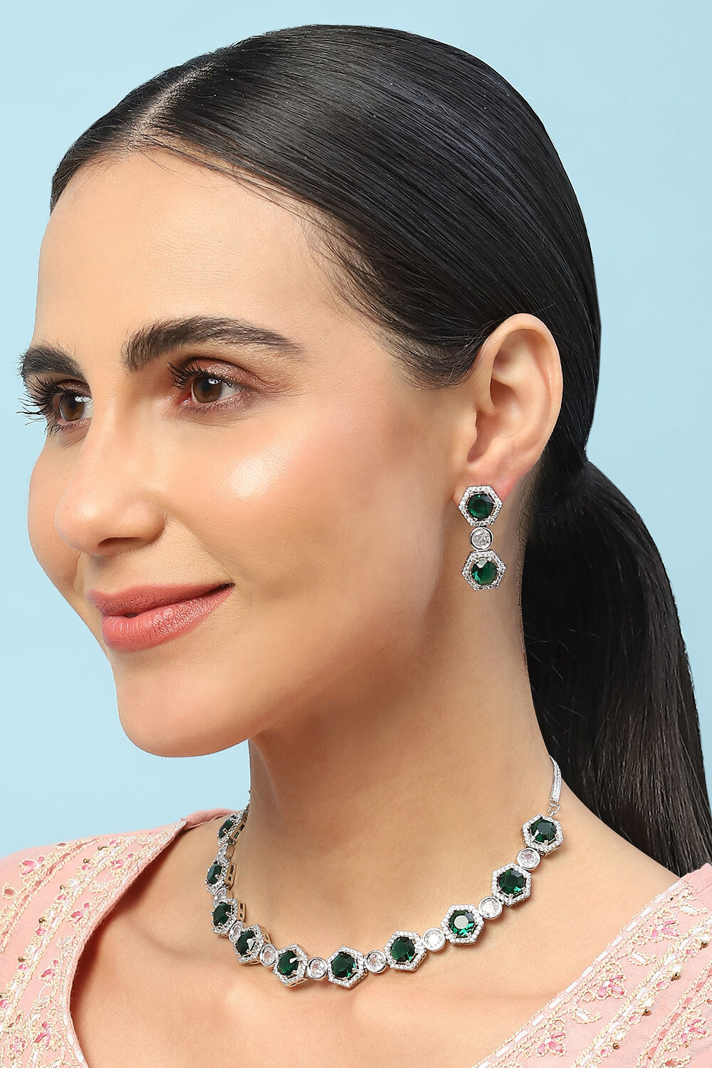 Emerald Green Brass Necklace Set image number 3