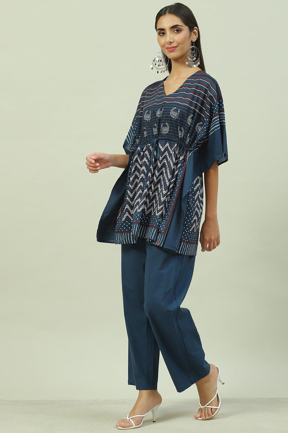 Navy Cotton Printed Kaftan Nightwear image number 3