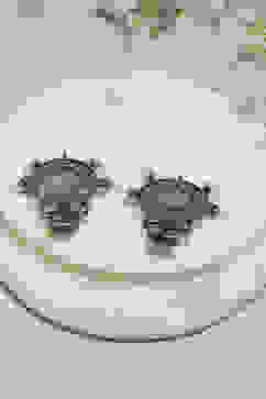 White Brass Drop & Danglers image number 2