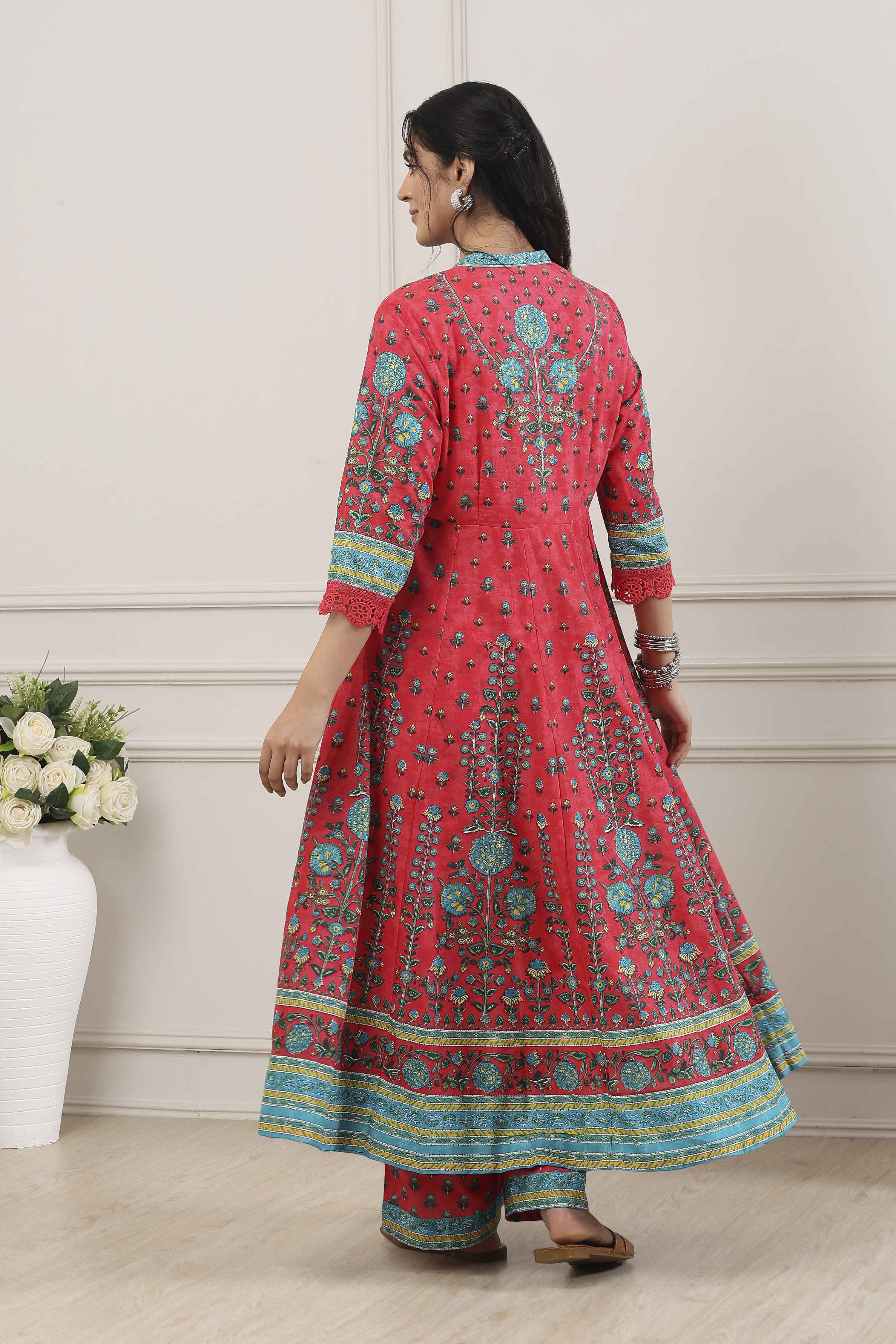 Cream-Toned Cotton Printed Kalidar Suit Set image number 4