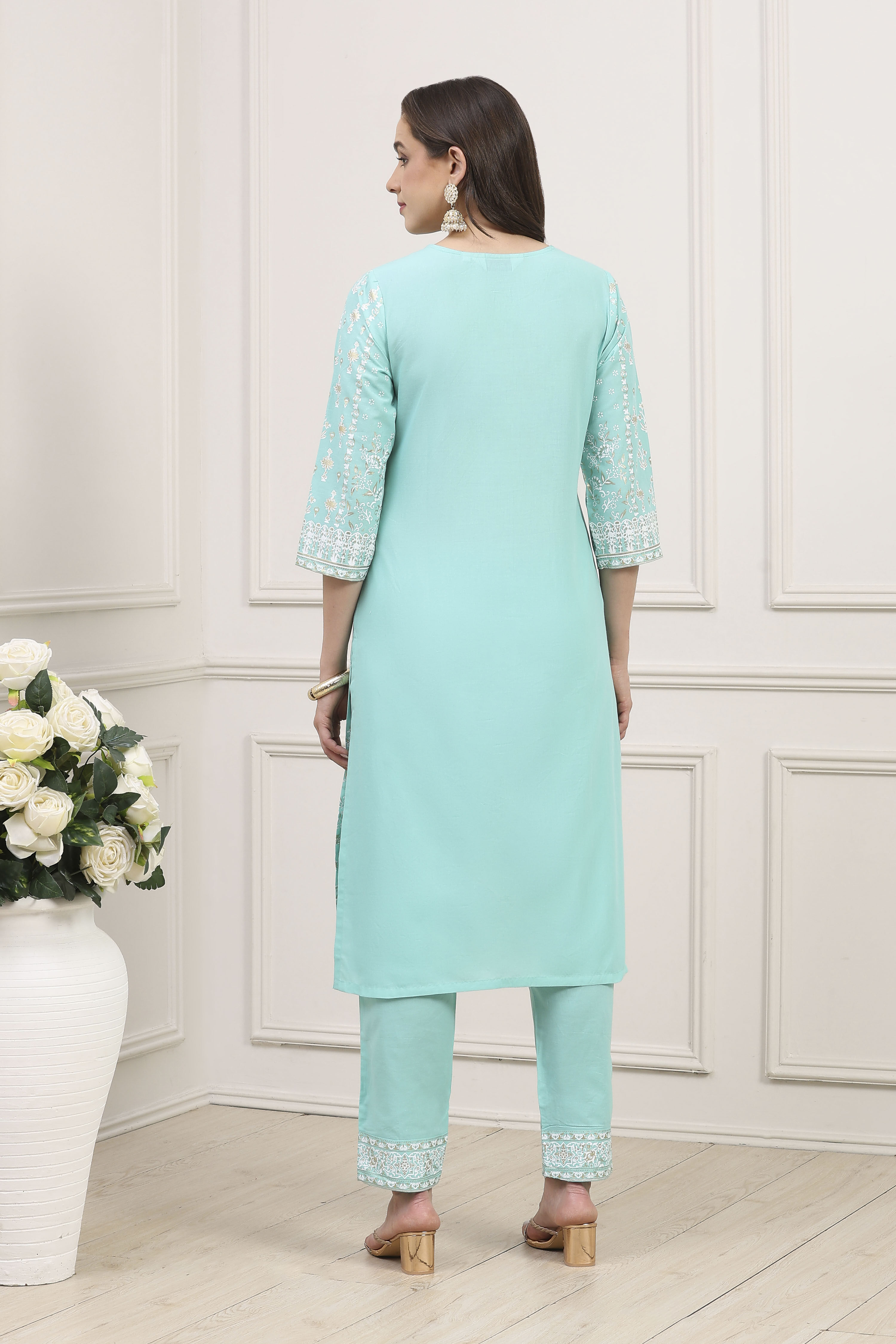 Sea Green Cotton Straight Kurta Pants Suit Set image number 4