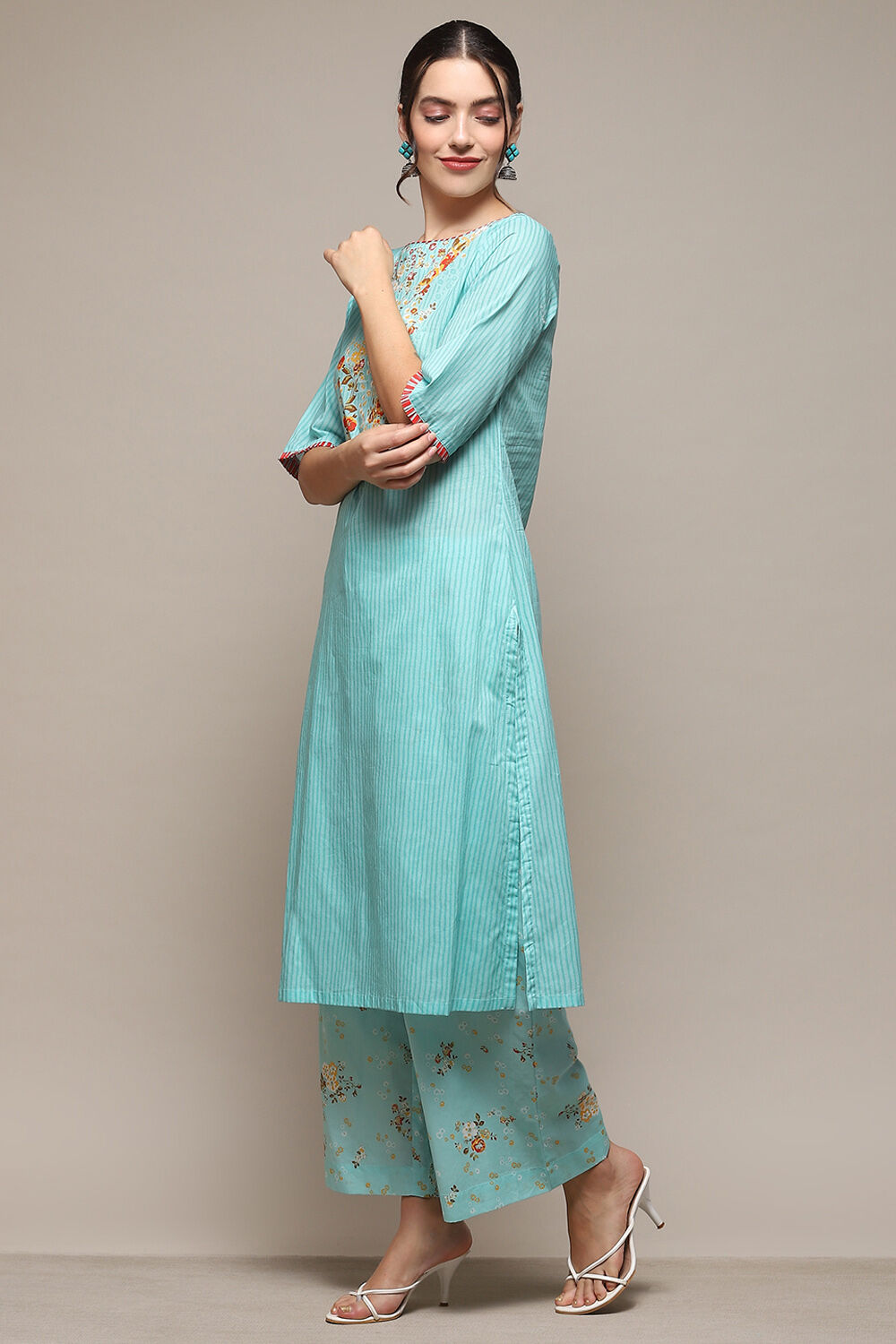 Mint Cambric Straight Kurta Palazzo Suit Set image number 3