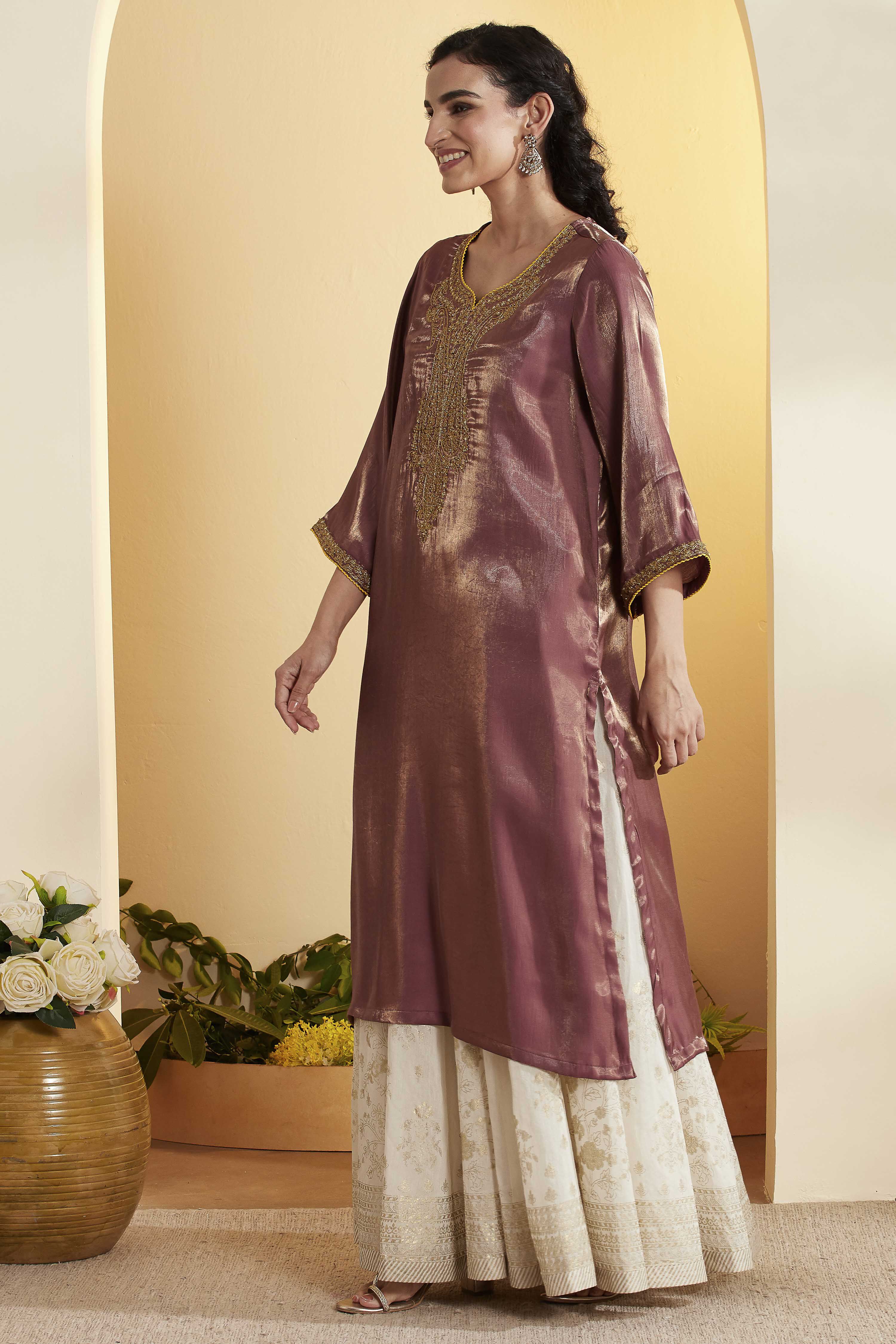 Old Rose Viscose Poly Yoke Design Straight Kurta image number 2