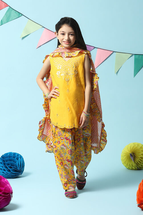 Yellow Poly Cotton A-Line Printed Kurta Dhoti Suit Set image number 7