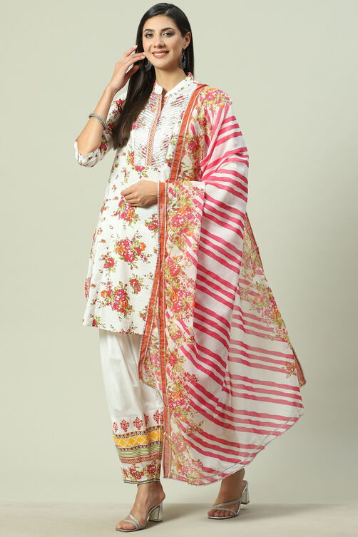 White Cotton Straight Kurta Salwar Suit Set image number 5