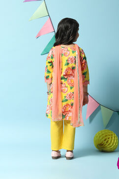 Yellow Cotton Straight Kurta Slim Pants Suit Set image number 4