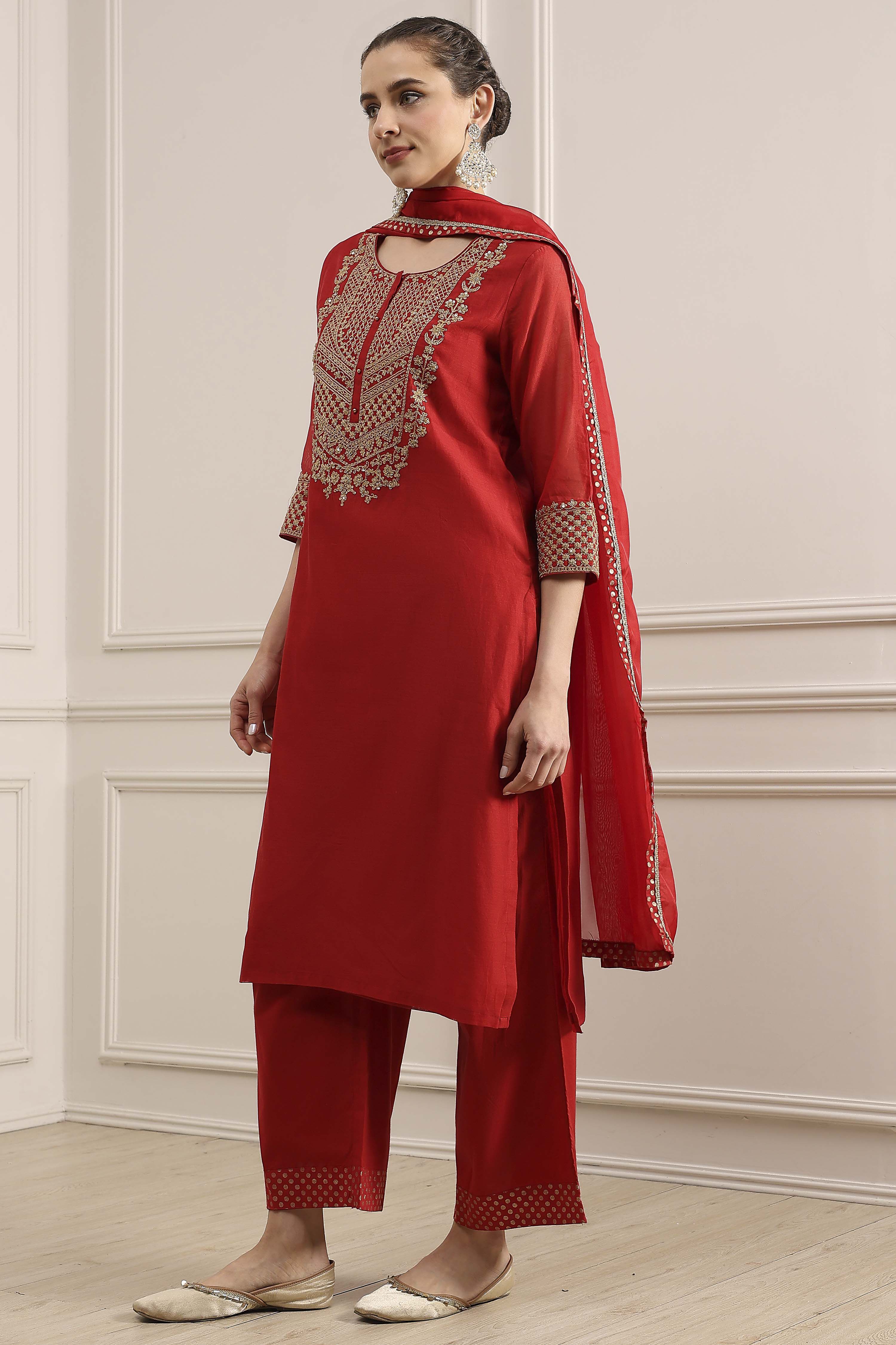 Red Embroidered Art Silk Straight Suit Set image number 3